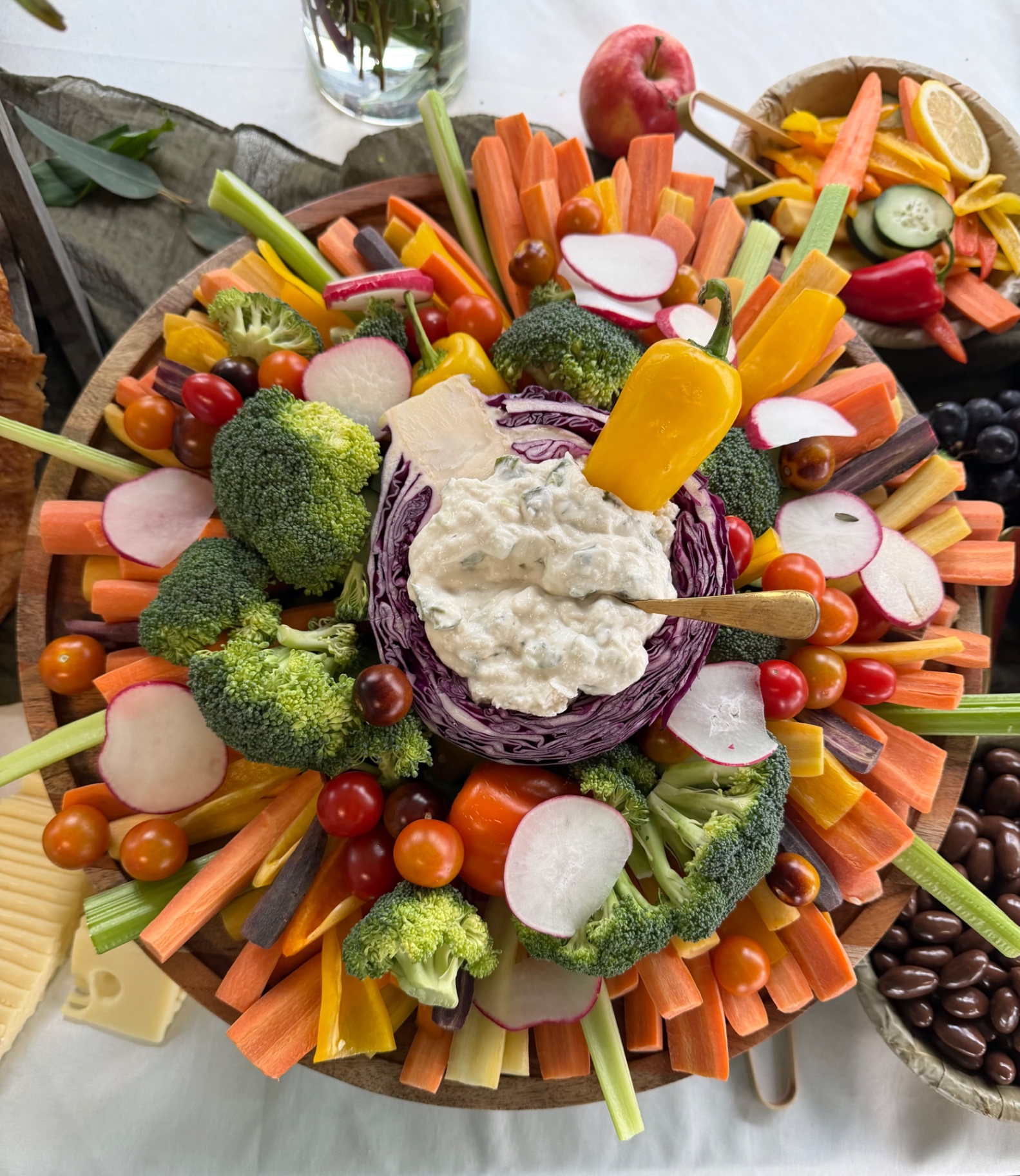 Crudité board with seasonal vegetables and house-made dip